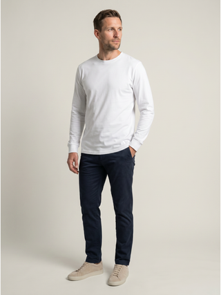 Long-Sleeved T-Shirt - White